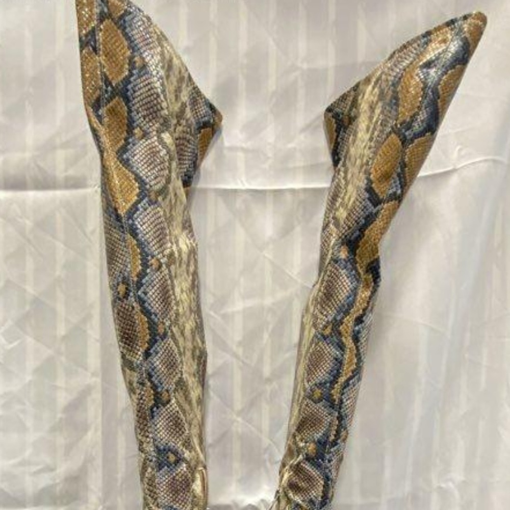 IOB Steve Madden Dominique Multicolor Snakeskin Over the Knee Boots Size 8 - Picture 8 of 11